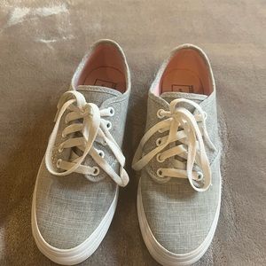 *Like NEW* Vans